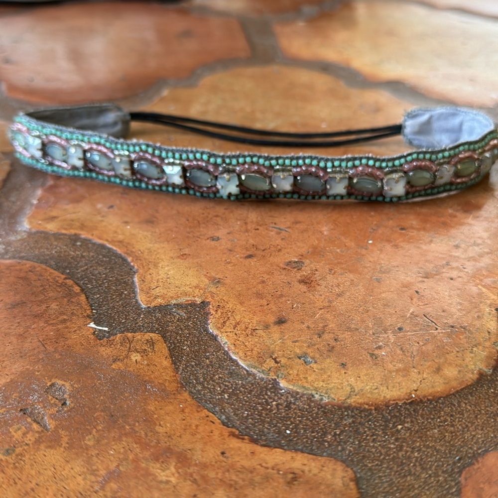 Soft Headband with beads, quartz and crystals - Picture 6 of 6